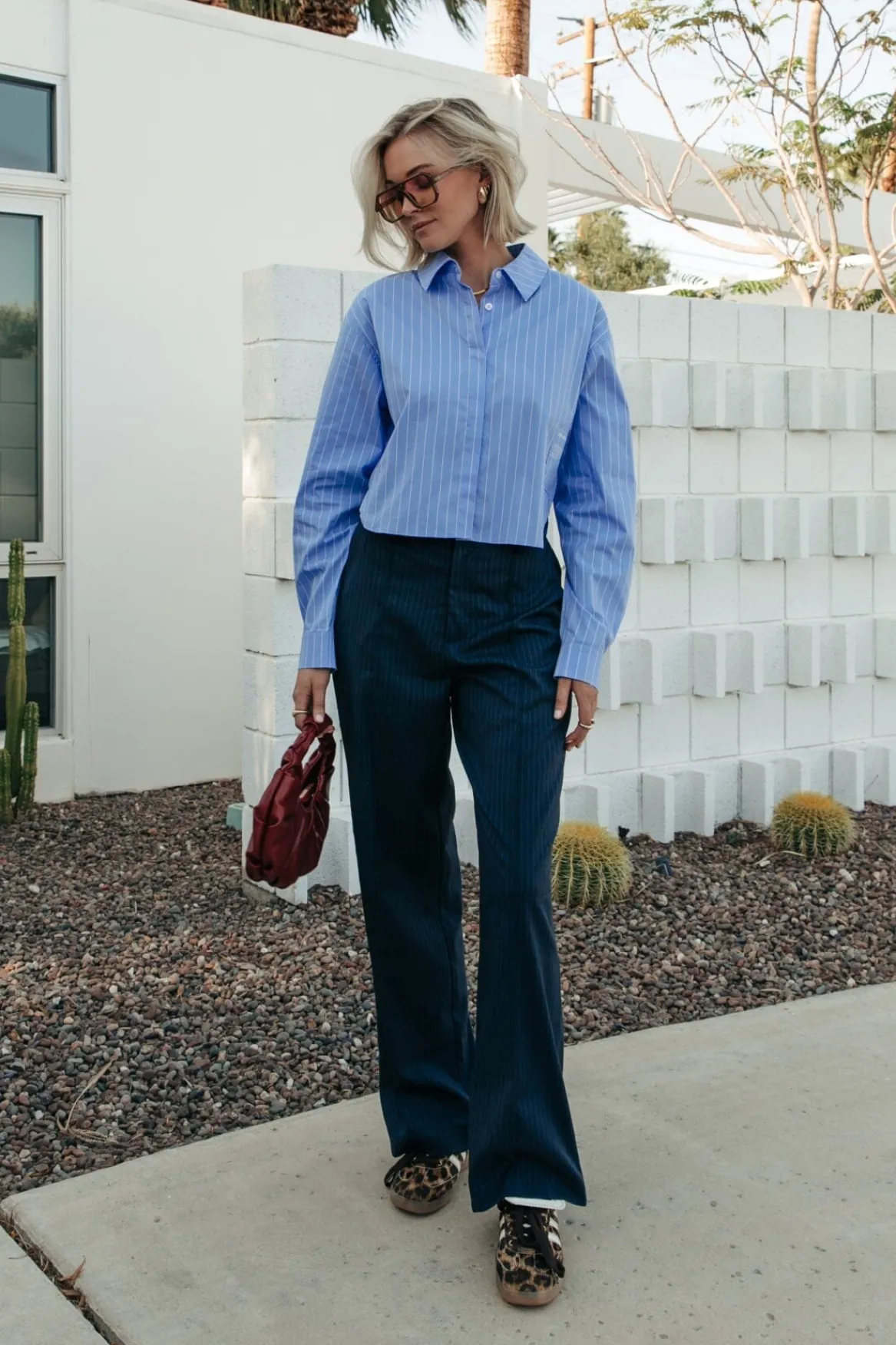 Broeken*Colourful Rebel Rus Pinstripe Straight Pants | Dark blue Darkblue