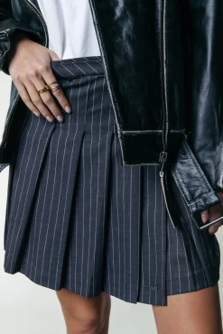 Rokken*Colourful Rebel Shaline Pinstripe Pleated Skirt | Dark Anthracite Darkanthracite